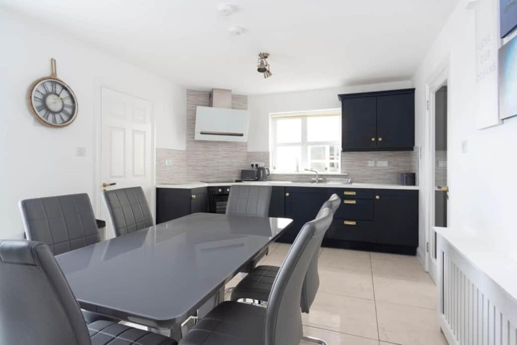 Modern Newly Refurbished House 10 Minute Walk From Lahinch Villa Eksteriør billede